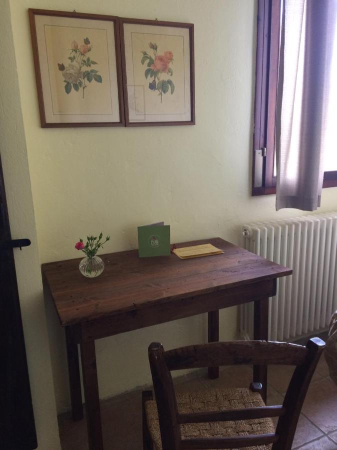 弗利 Agriturismo Il Pettirosso旅馆 外观 照片